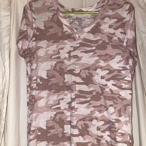 camo T shirt